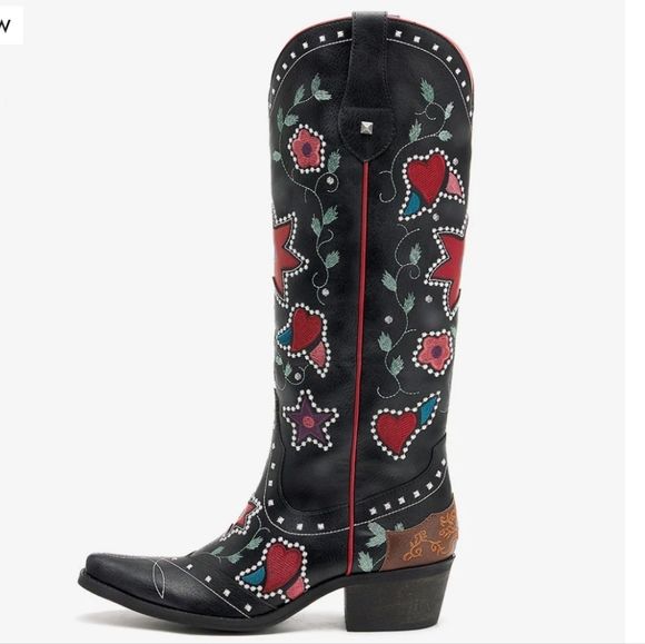 Shoes - WOMENS WESTERN  BLACK FLORAL AND HEART PRINTED BOOTS